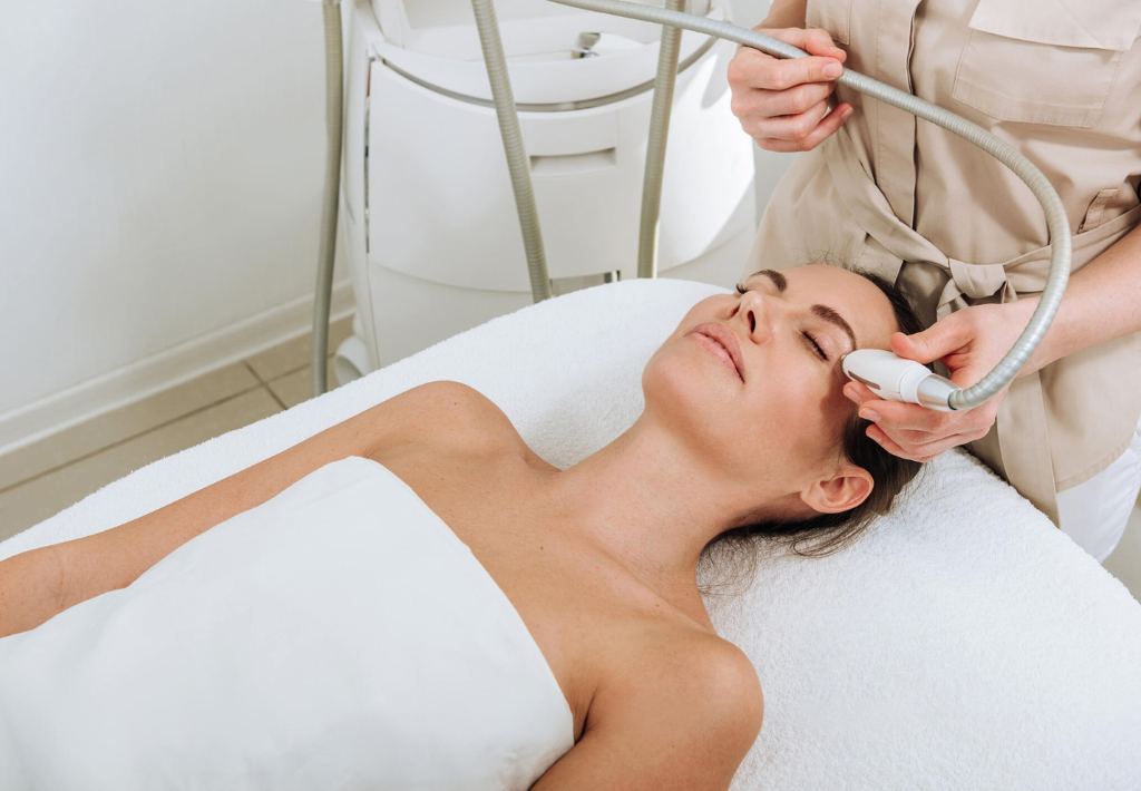 Why Hands-On Training Is Critical in Aesthetic Medicine